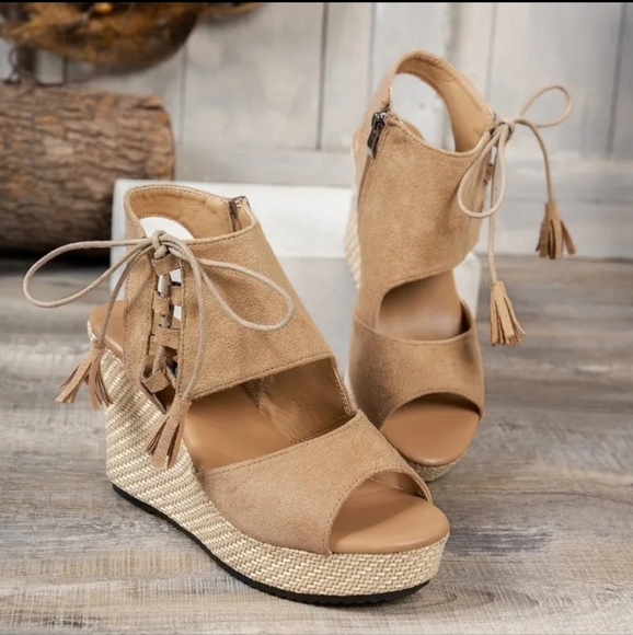 Peep Toe Wedge Sandals - Picture 1 of 5